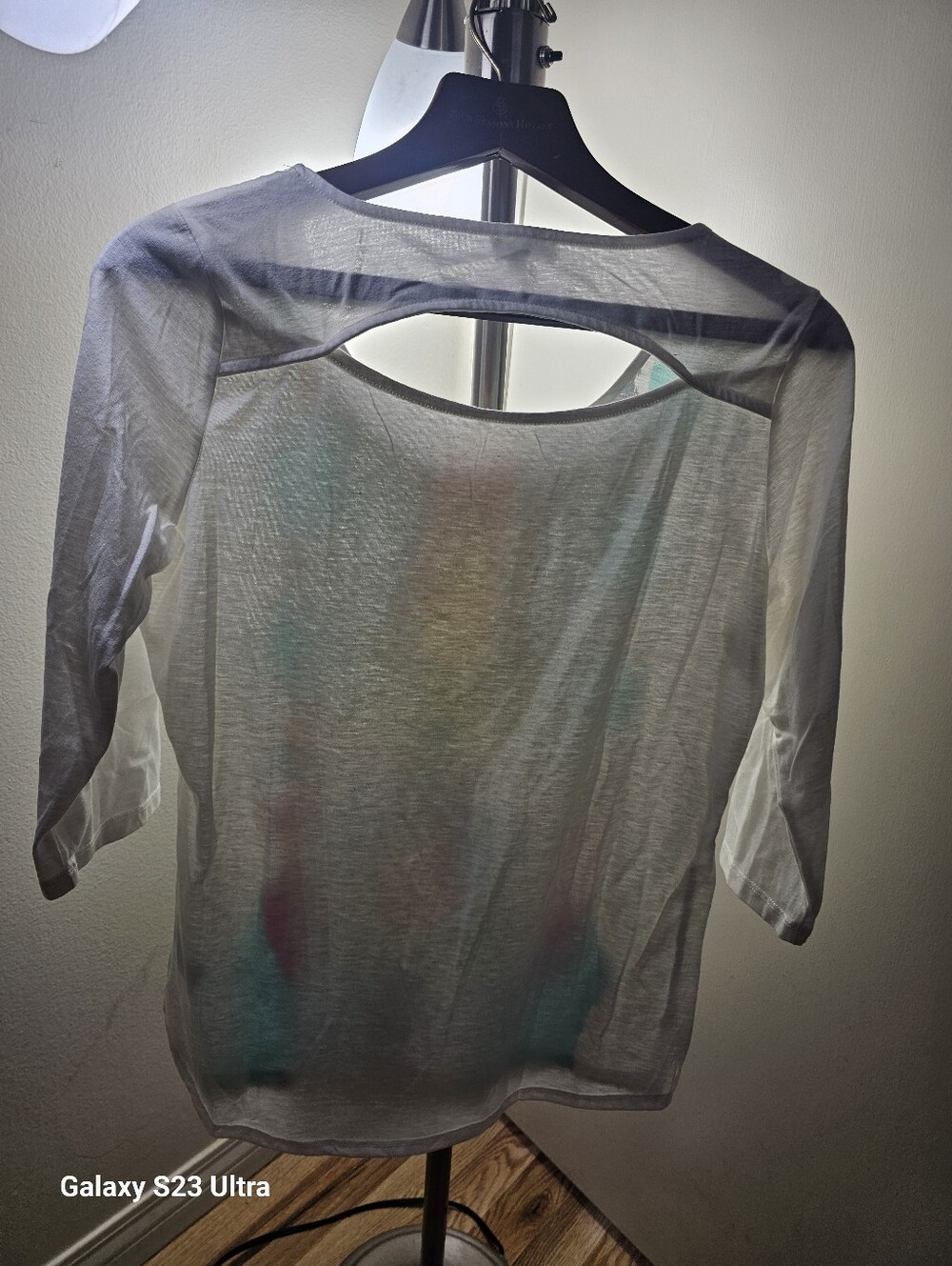 Top with Multicolor Aztec Print - Picture 5 of 11